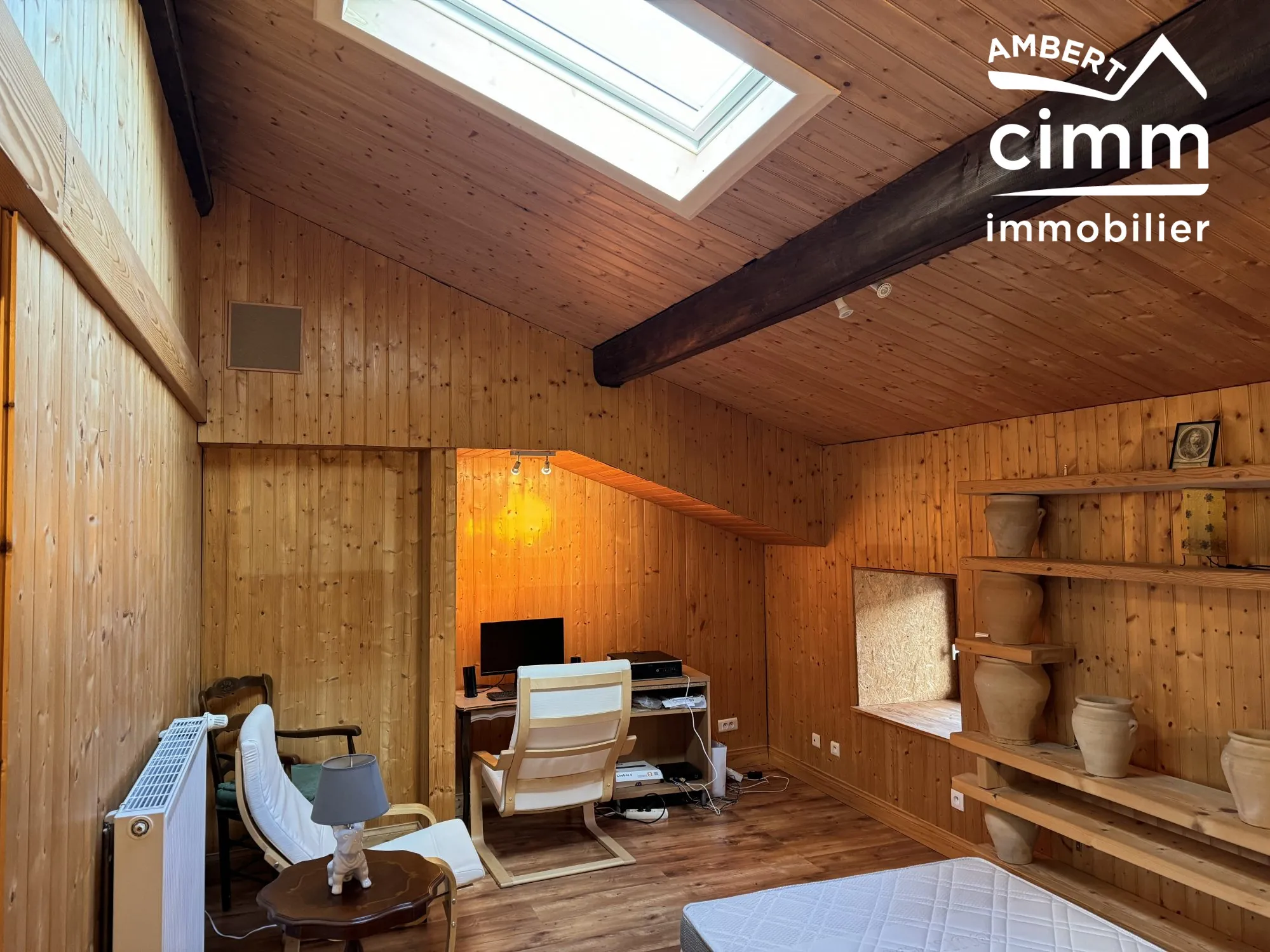 Maison de village rénovée avec jardin à Champétieres – 124 m² 