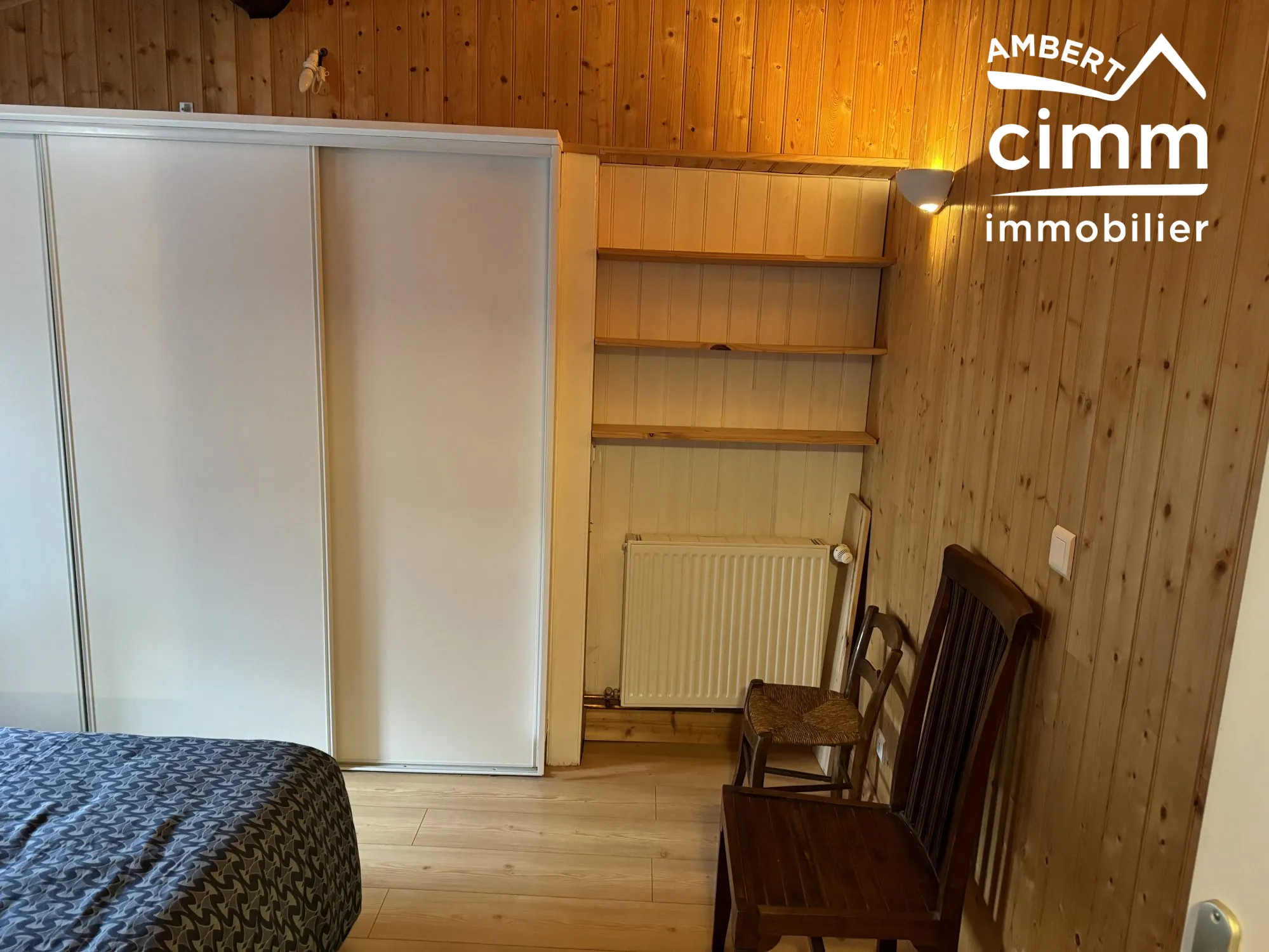 Maison de village rénovée avec jardin à Champétieres – 124 m² 