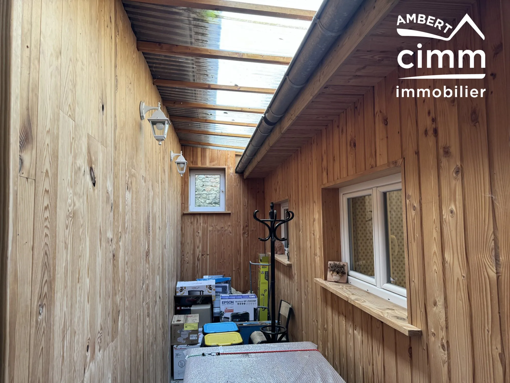 Maison de village rénovée avec jardin à Champétieres – 124 m² 