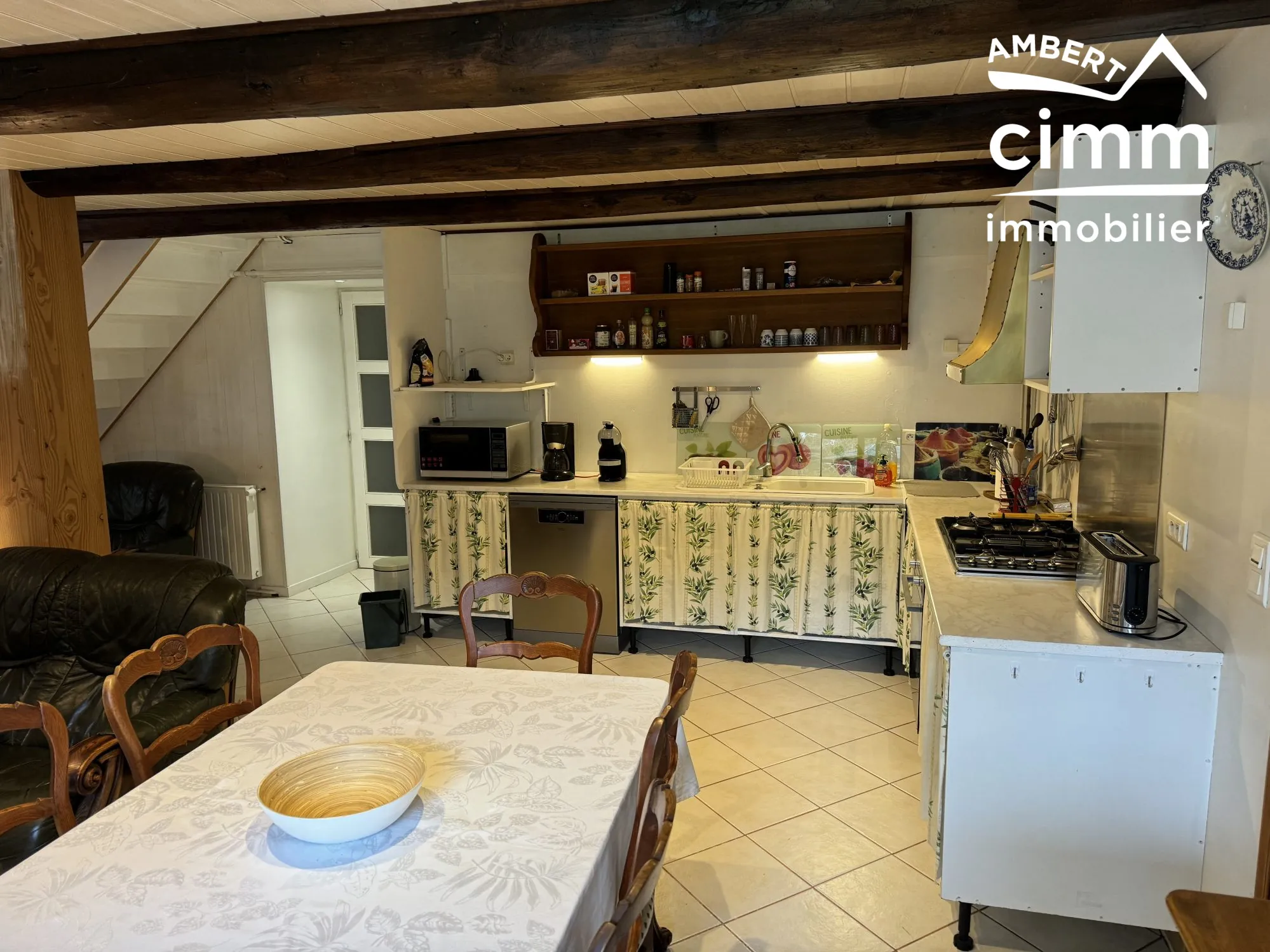 Maison de village rénovée avec jardin à Champétieres – 124 m² 
