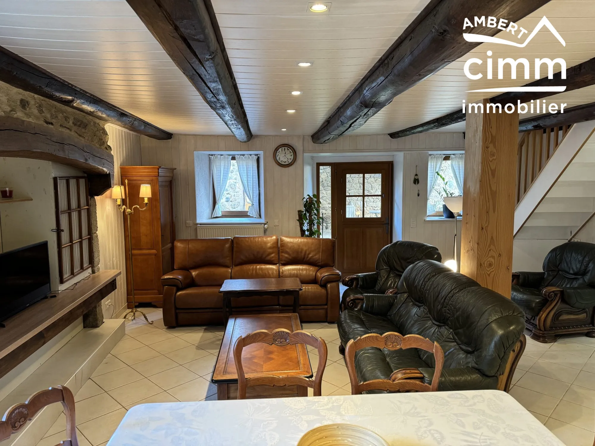 Maison de village rénovée avec jardin à Champétieres – 124 m² 