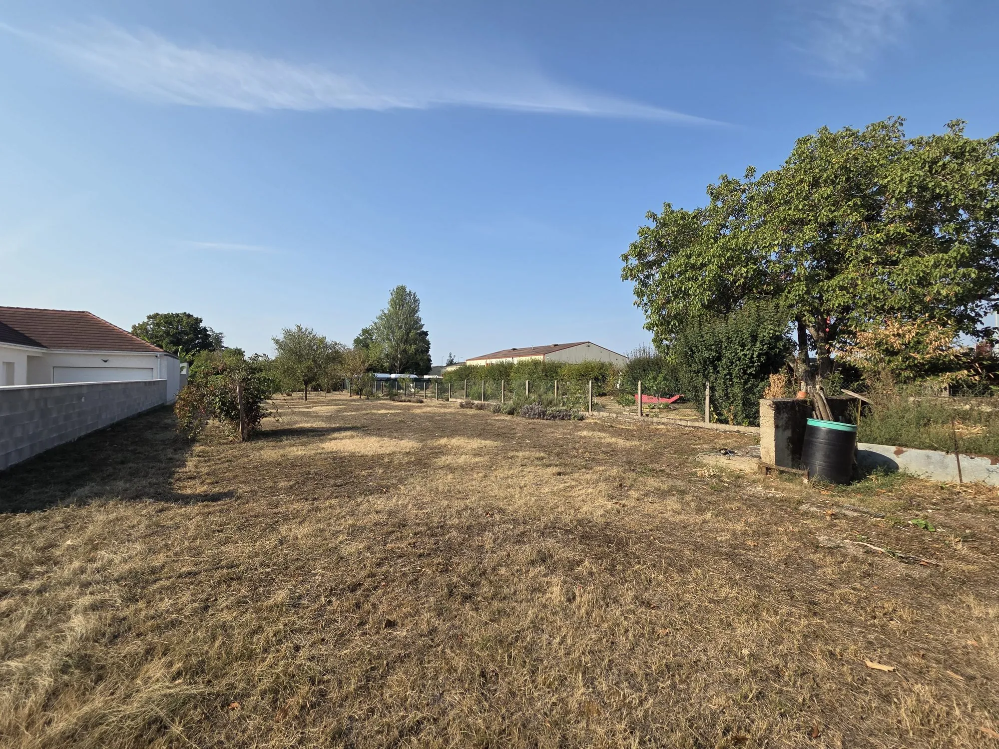 Belle maison avec jardin et potentiel à Beaune en Bourgogne 