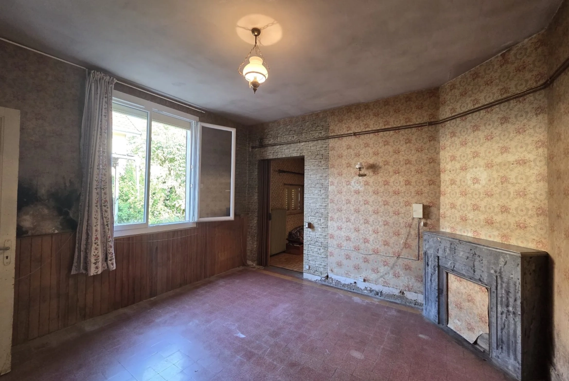 Belle maison avec jardin et potentiel à Beaune en Bourgogne 
