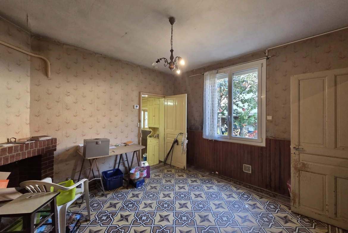 Belle maison avec jardin et potentiel à Beaune en Bourgogne 