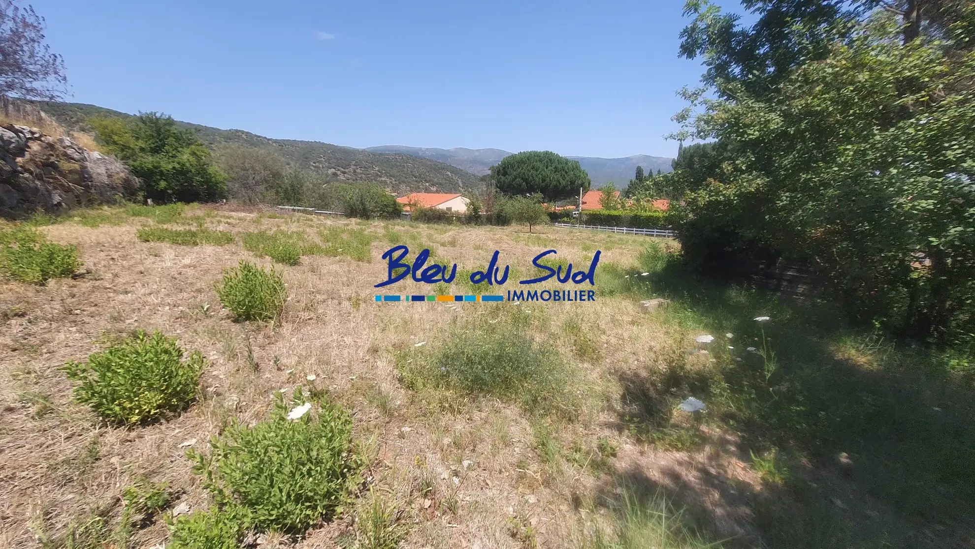 Terrain constructible de 1615 m² à Codalet, proche Prades 