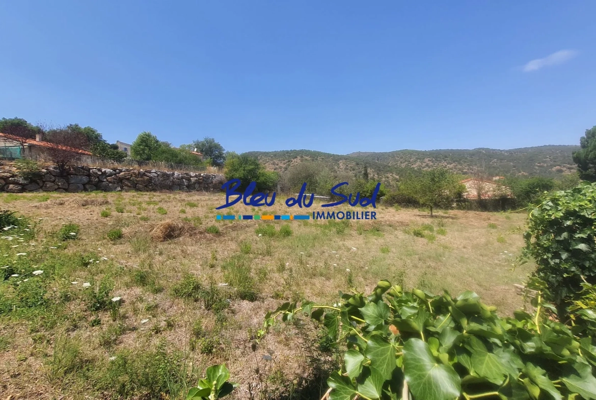 Terrain constructible de 1615 m² à Codalet, proche Prades 