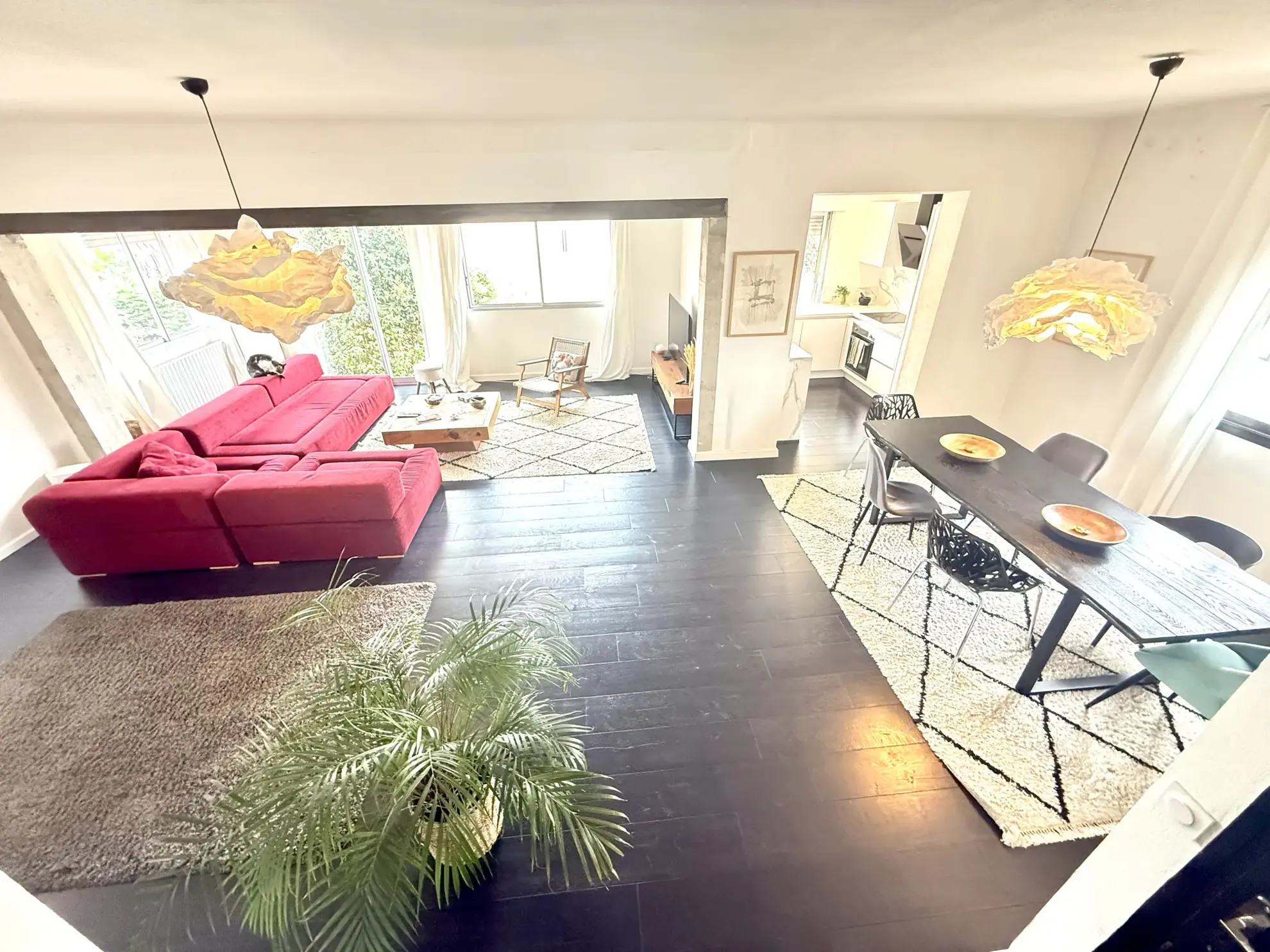 Villa 3 faces de 140 m² avec double logement, garage et jardin en vente à Le Soler 