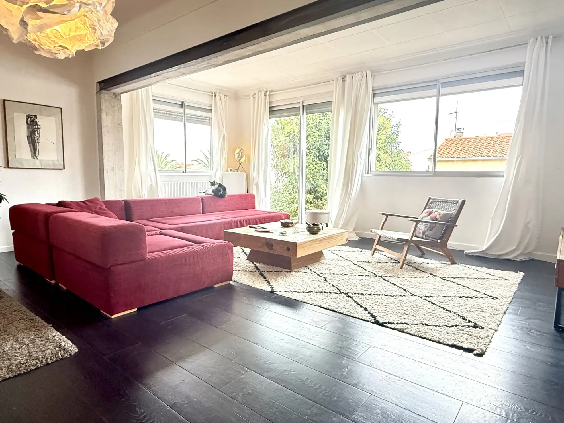 Villa 3 faces de 140 m² avec double logement, garage et jardin en vente à Le Soler 