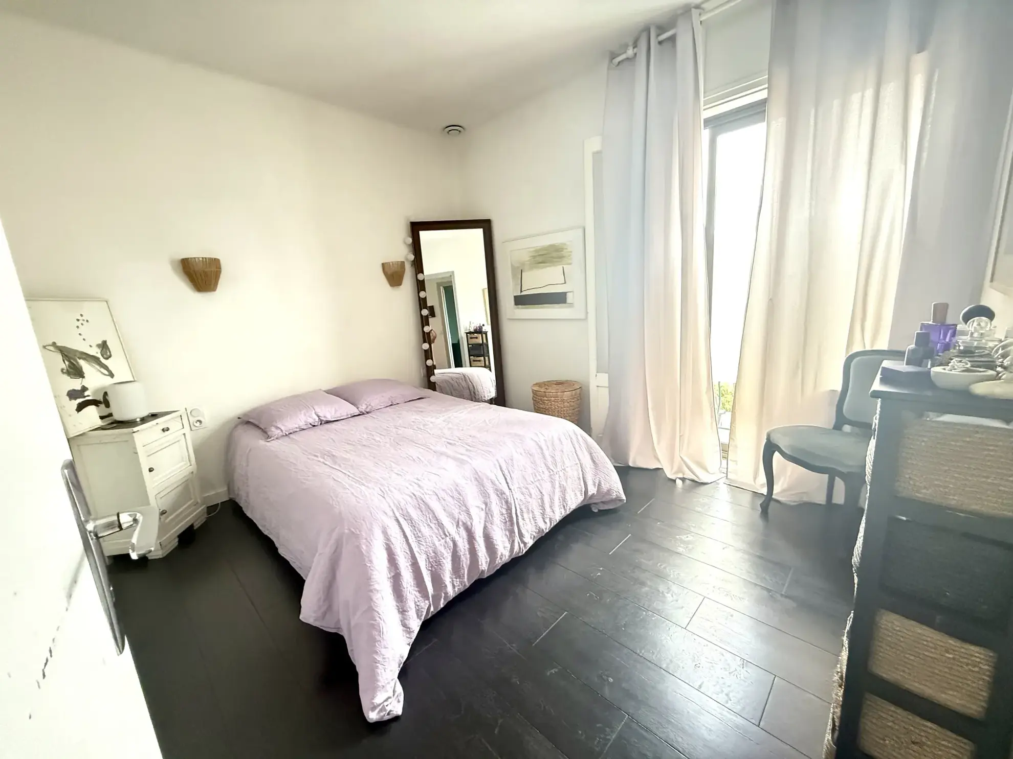 Villa 3 faces de 140 m² avec double logement, garage et jardin en vente à Le Soler 