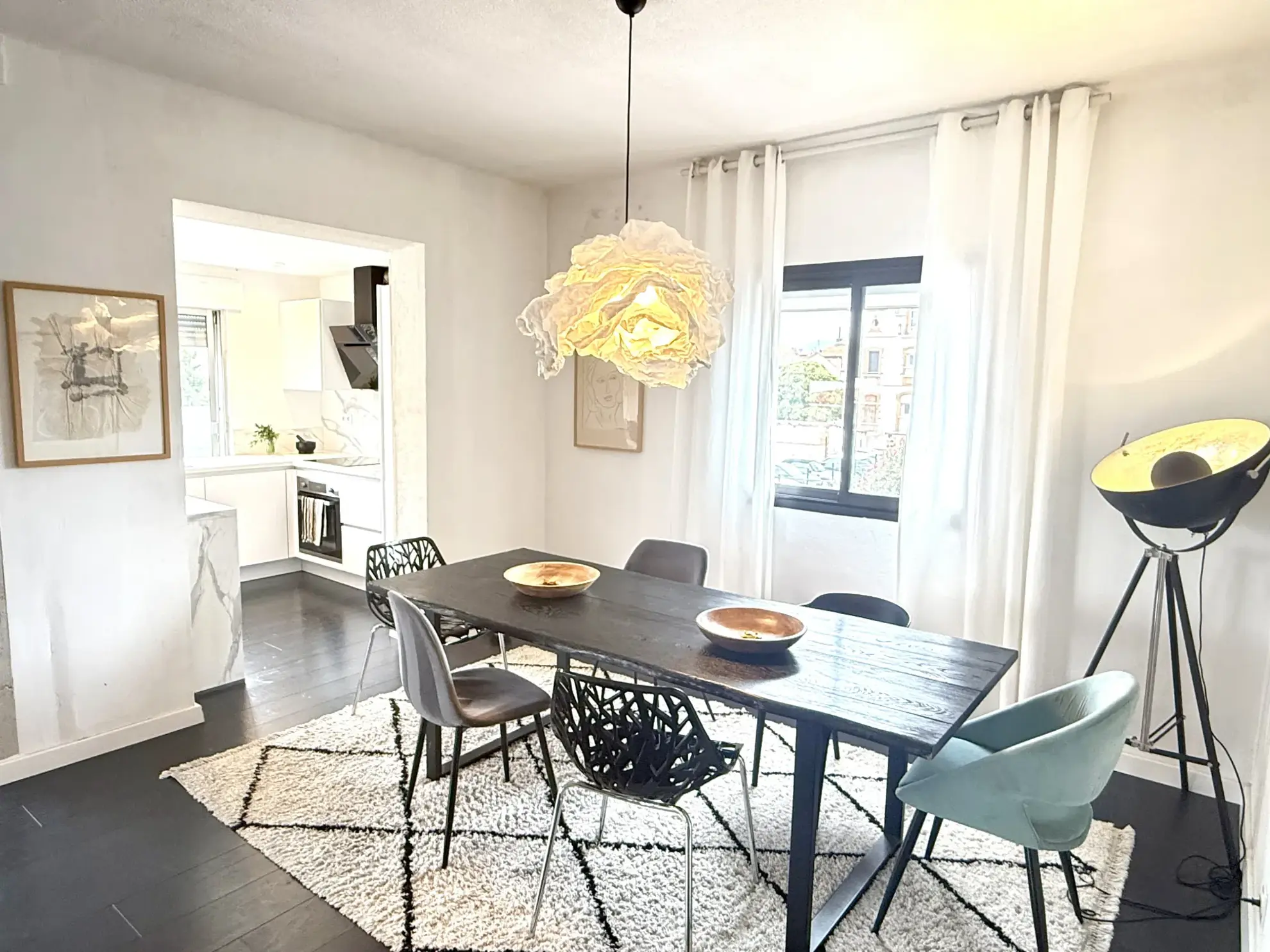 Villa 3 faces de 140 m² avec double logement, garage et jardin en vente à Le Soler 