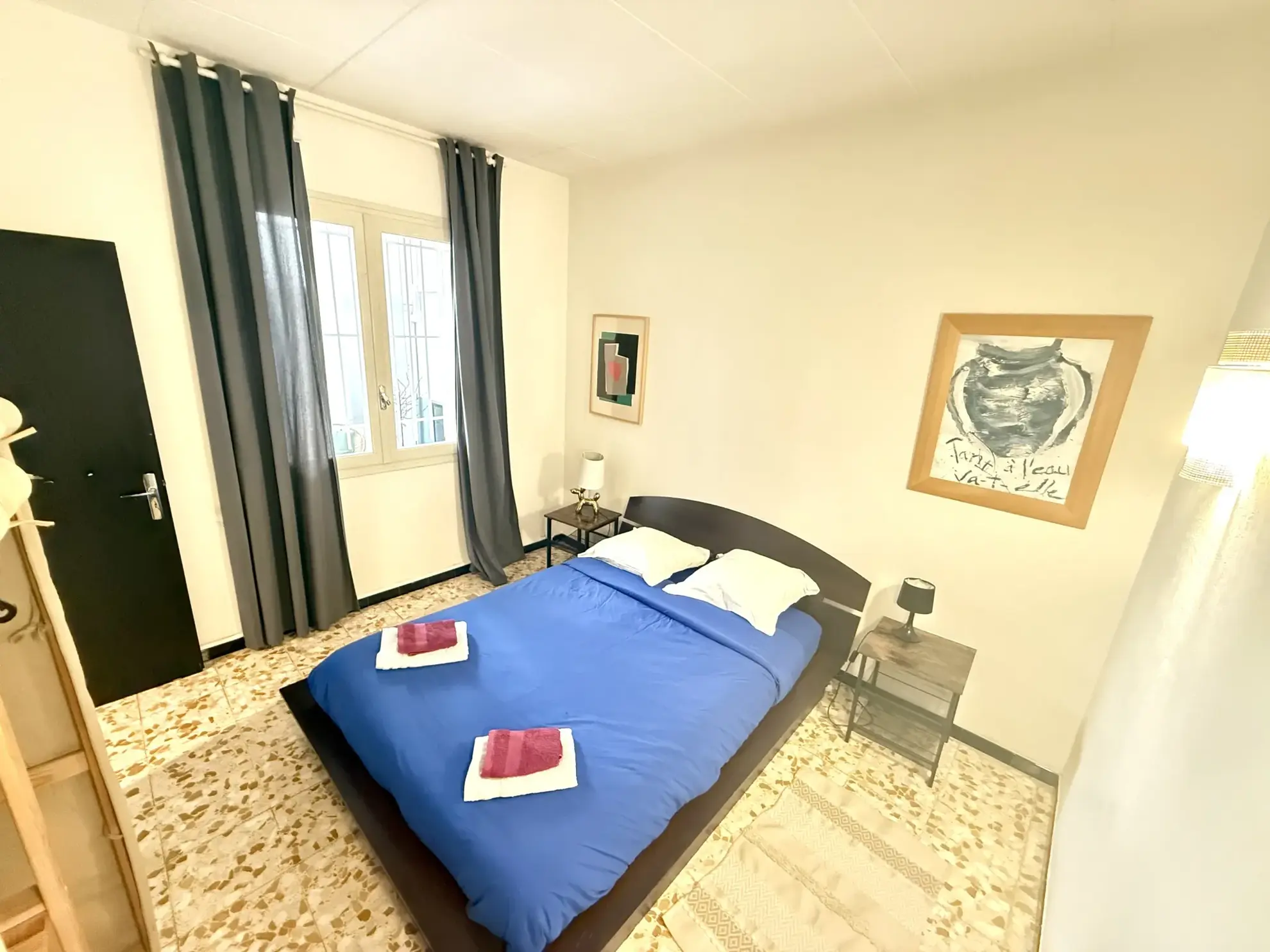 Villa 3 faces de 140 m² avec double logement, garage et jardin en vente à Le Soler 