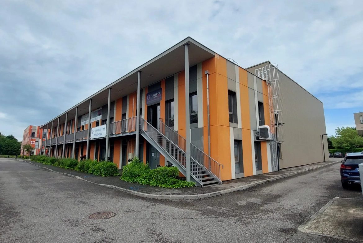Batiment  Bureaux à vendre à Francheville - 74 m² dans parc sécurisé avec stationnement 