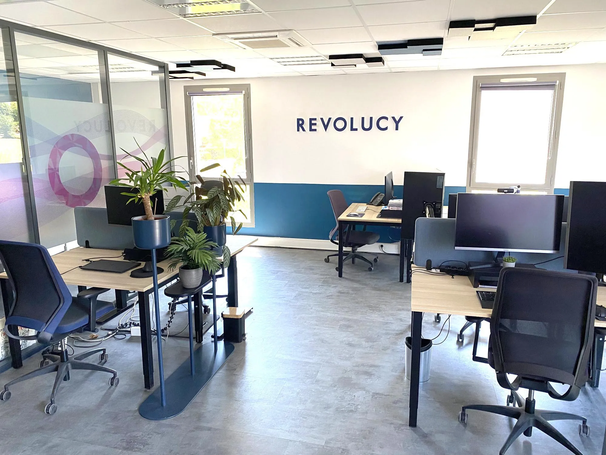 Open space 2 Bureaux à vendre à Francheville - 74 m² dans parc sécurisé avec stationnement 