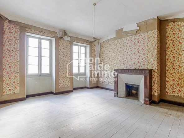 Maison de ville à diviser de 137 m² au centre de Mont de Marsan