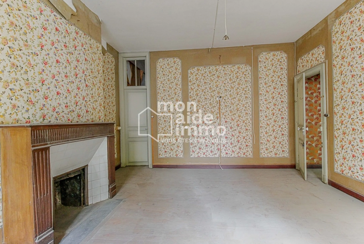 Maison de ville à diviser de 137 m² au centre de Mont de Marsan 