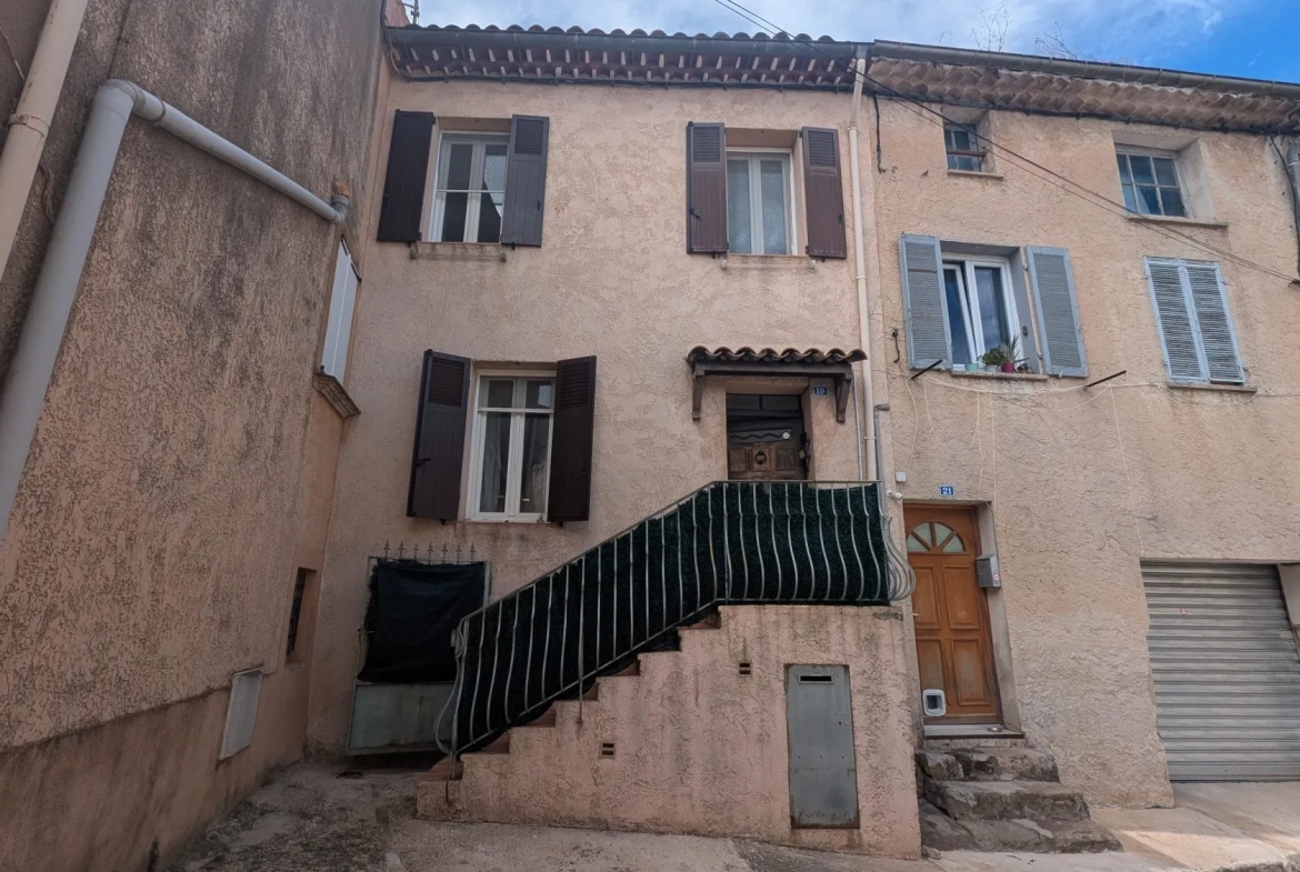 Maison de village T3 de 60 m² avec cave à Gonfaron – Idéal premier achat 