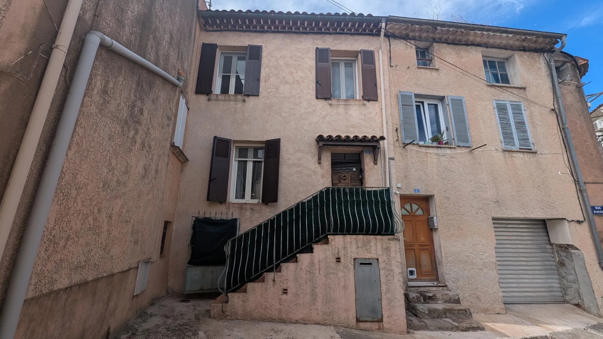 Maison de village T3 de 60 m² avec cave à Gonfaron – Idéal premier achat 