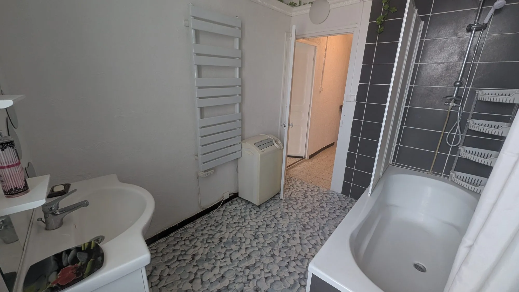 Maison de village T3 de 60 m² avec cave à Gonfaron – Idéal premier achat 