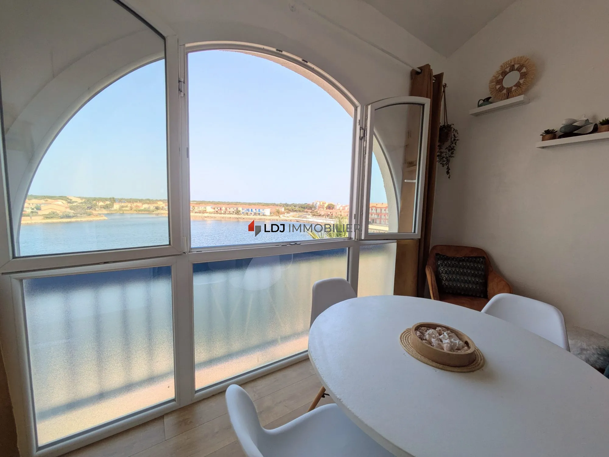 Appartement lumineux avec vue étang à Le Barcarès - Mezzanine et parking 