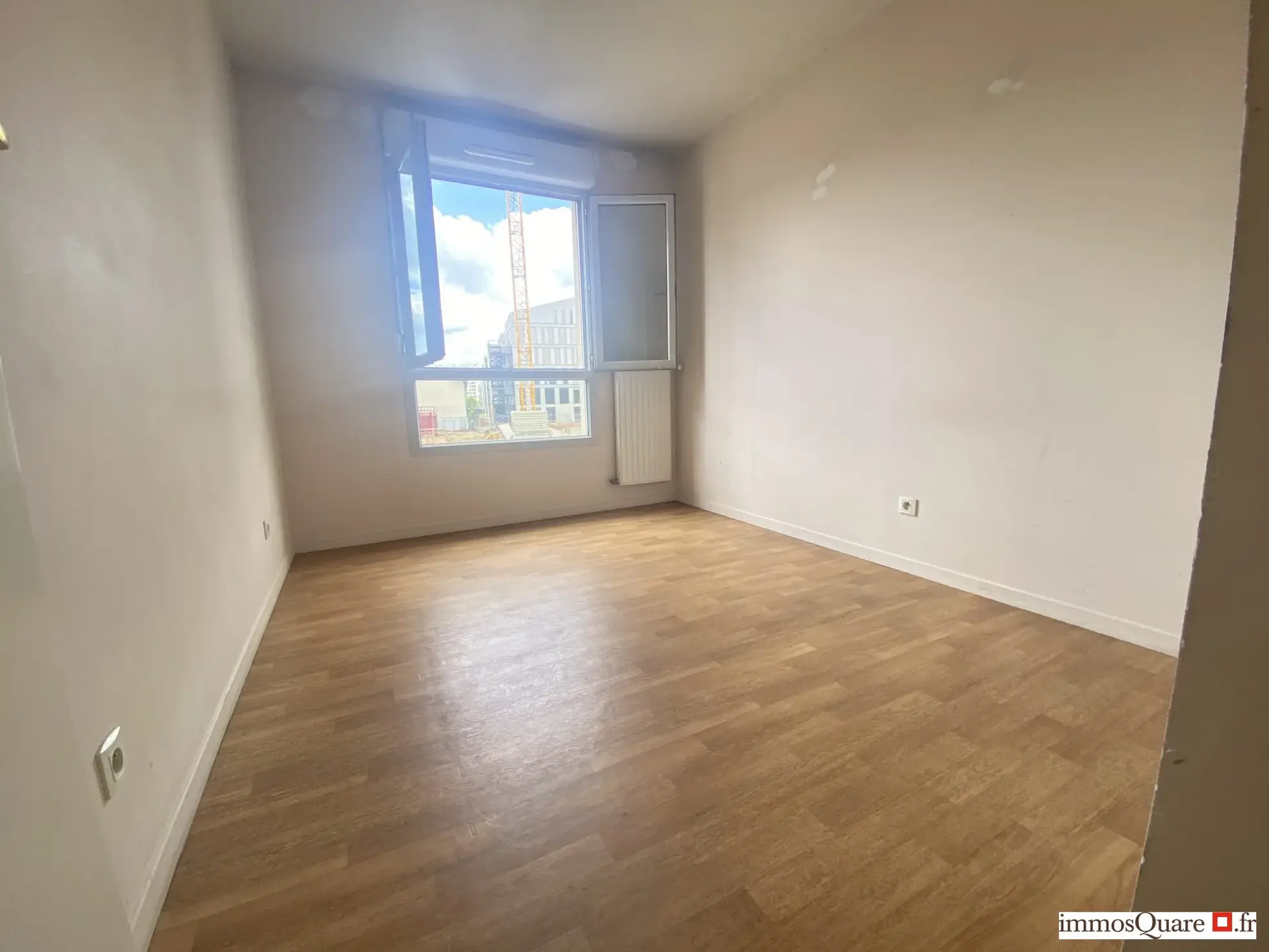 Appartement à vendre à Lyon 8e - T3 avec balcon et garage 