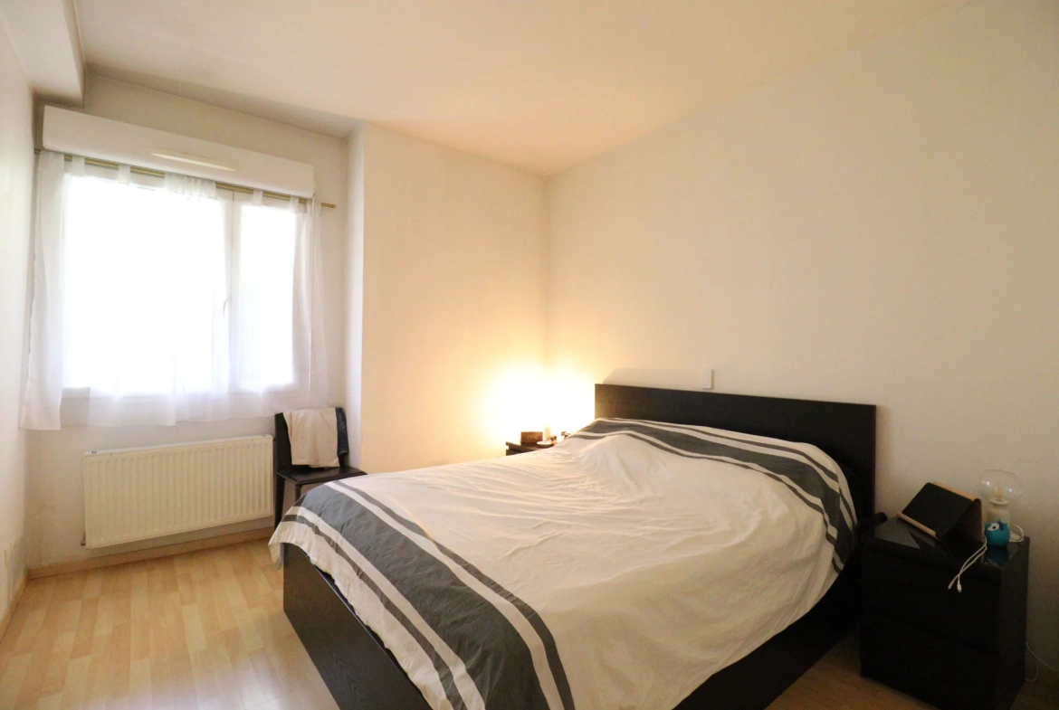 Bel appartement T3 avec grande terrasse à Grenoble, résidence de standing 
