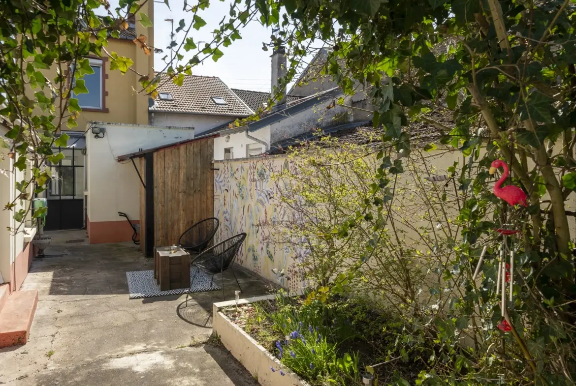 Maison avec jardin de 550 m² à Dombasle-sur-Meurthe – Proposition idéale 