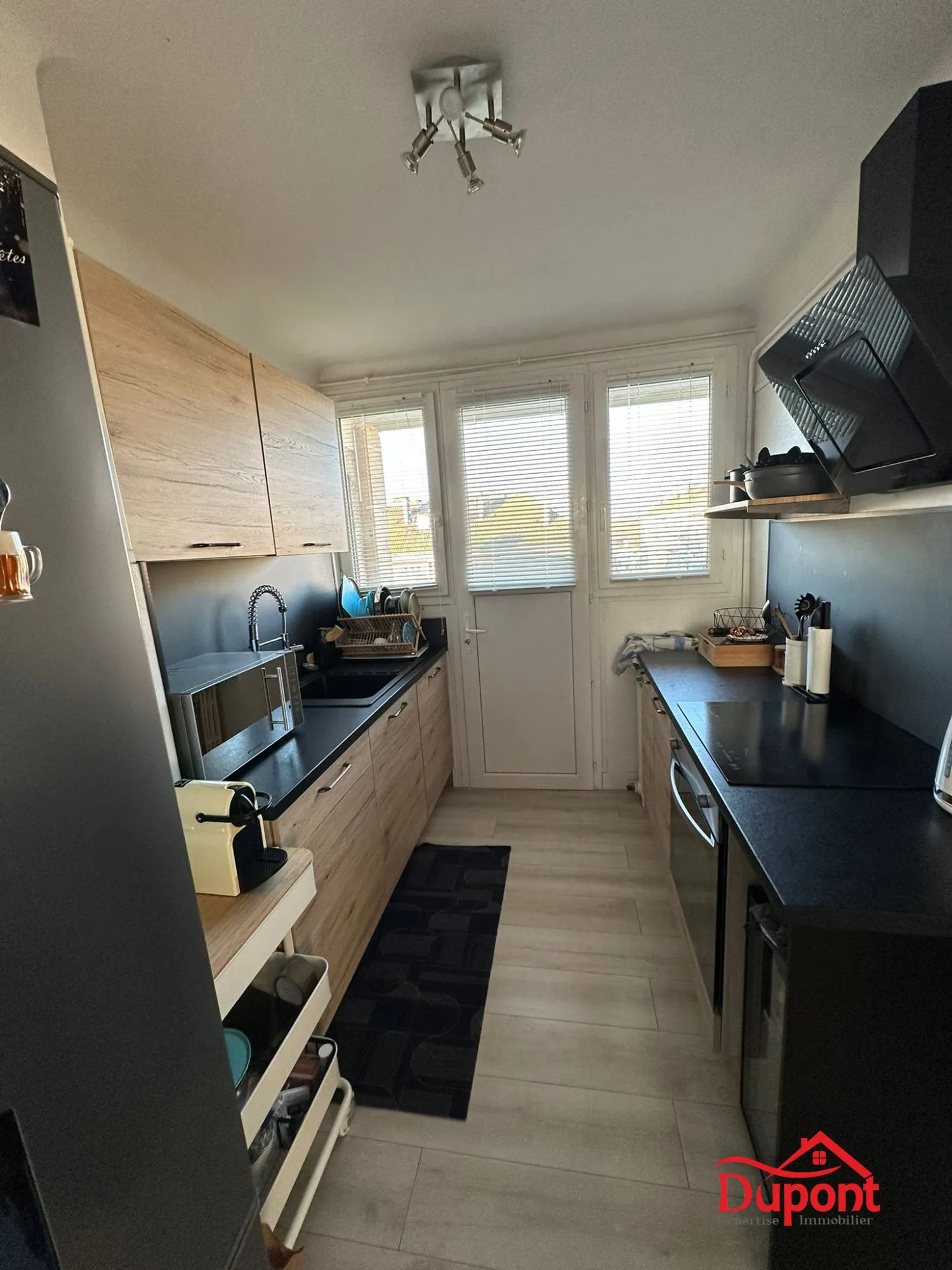 Appartement 3 pièces de 68,9 m² à Troyes avec balcon, proximité commodités 