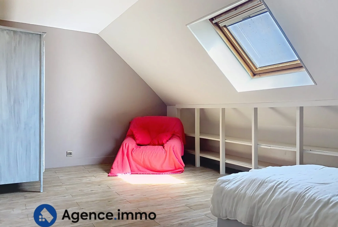Maison familiale de 128,49 m² avec 5 chambres à Saint GERMAIN D'ARCE 