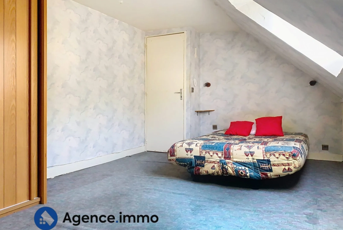 Maison familiale de 128,49 m² avec 5 chambres à Saint GERMAIN D'ARCE 