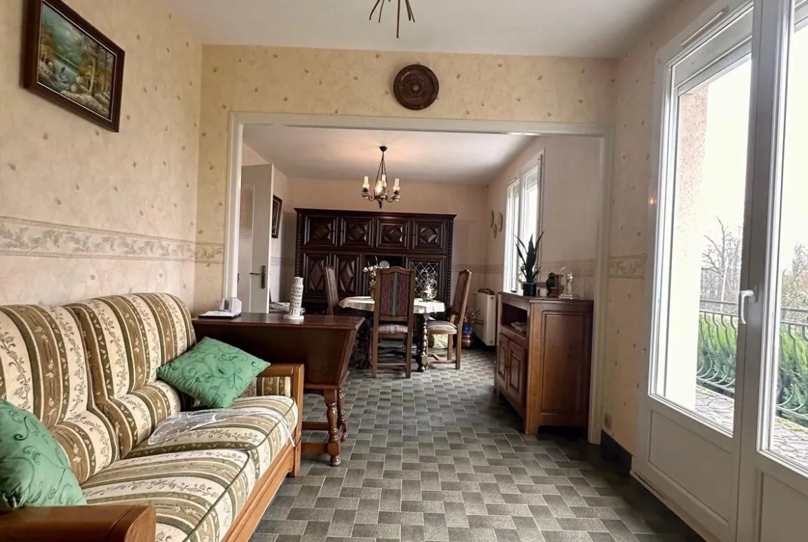 Charmante maison à vendre à Franxault avec grand terrain et garage 