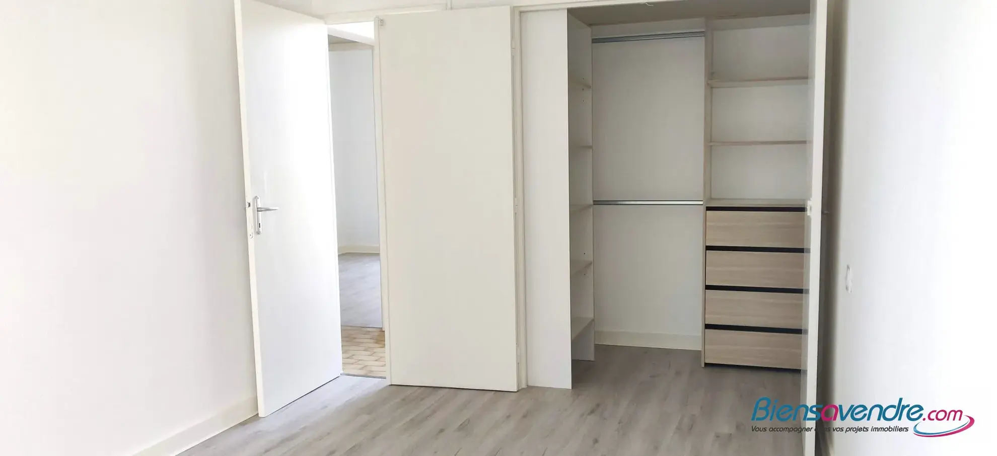 Maison F5 rénovée à Chauvigny de 112 m² avec terrain de 575 m² 