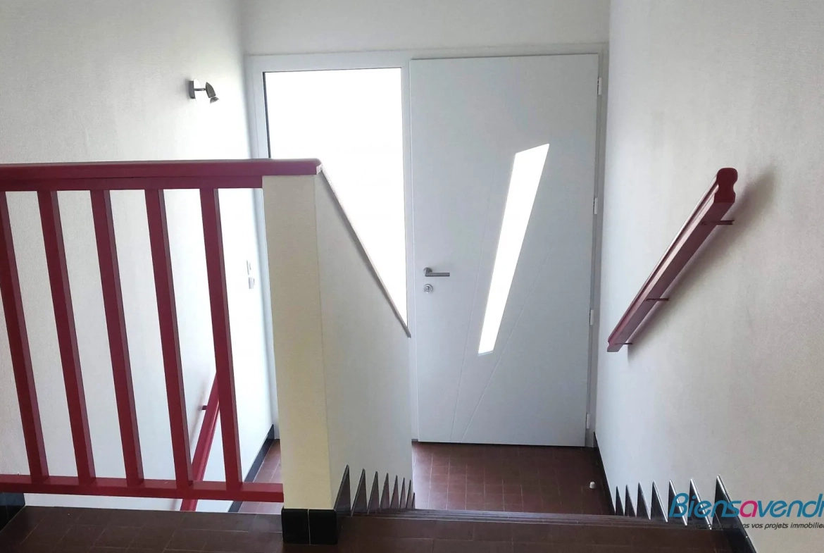 Maison F5 rénovée à Chauvigny de 112 m² avec terrain de 575 m² 