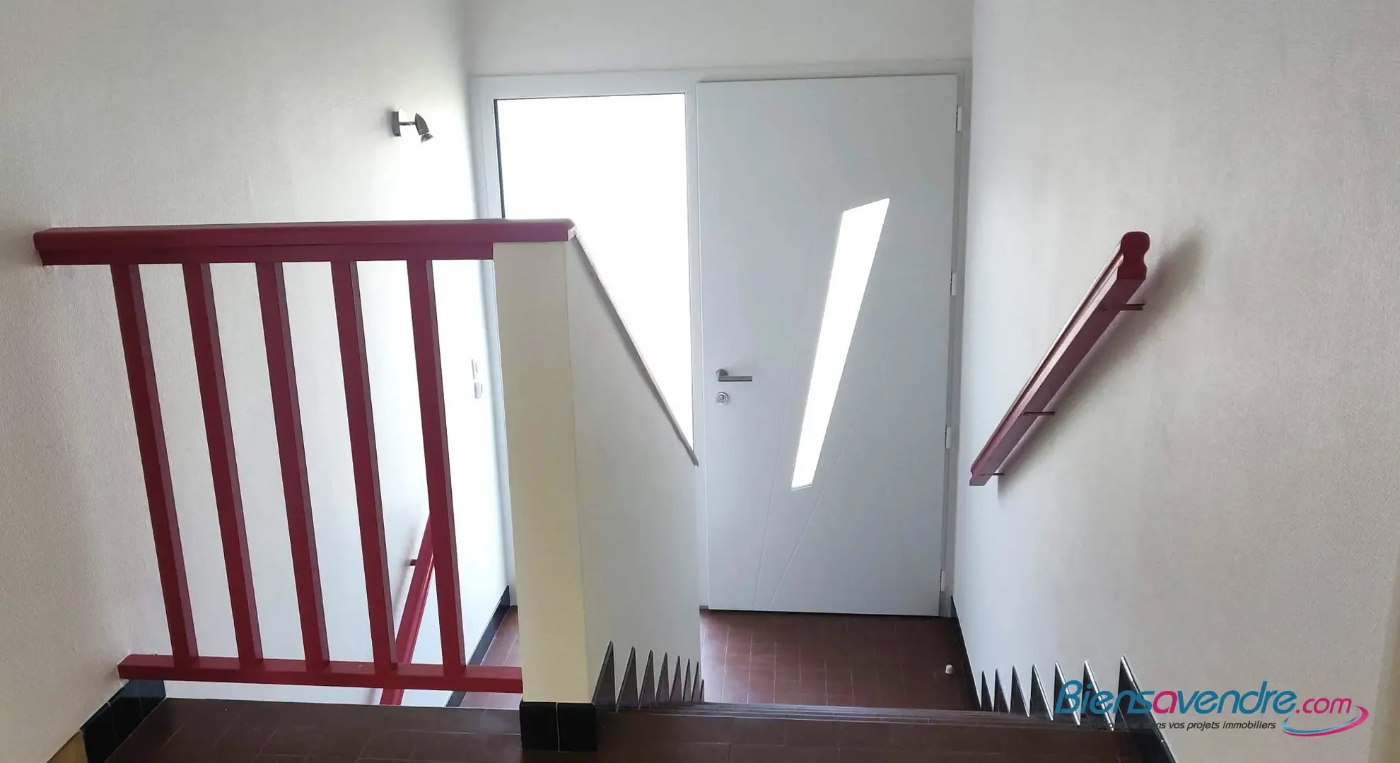 Maison F5 rénovée à Chauvigny de 112 m² avec terrain de 575 m² 