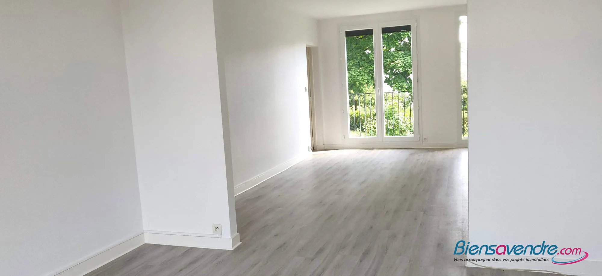 Maison F5 rénovée à Chauvigny de 112 m² avec terrain de 575 m² 