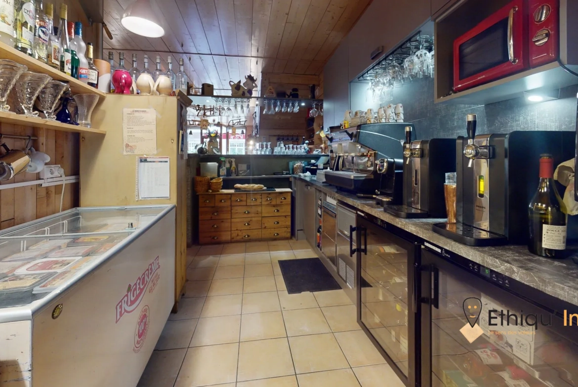 Fonds de commerce restaurant à vendre à Bar-sur-Aube, emplacement idéal 