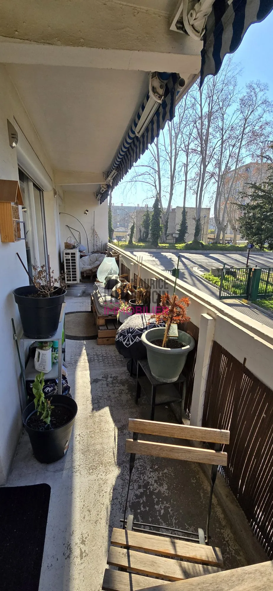 Appartement rénové de 70 m² à Avignon avec terrasse et parking 