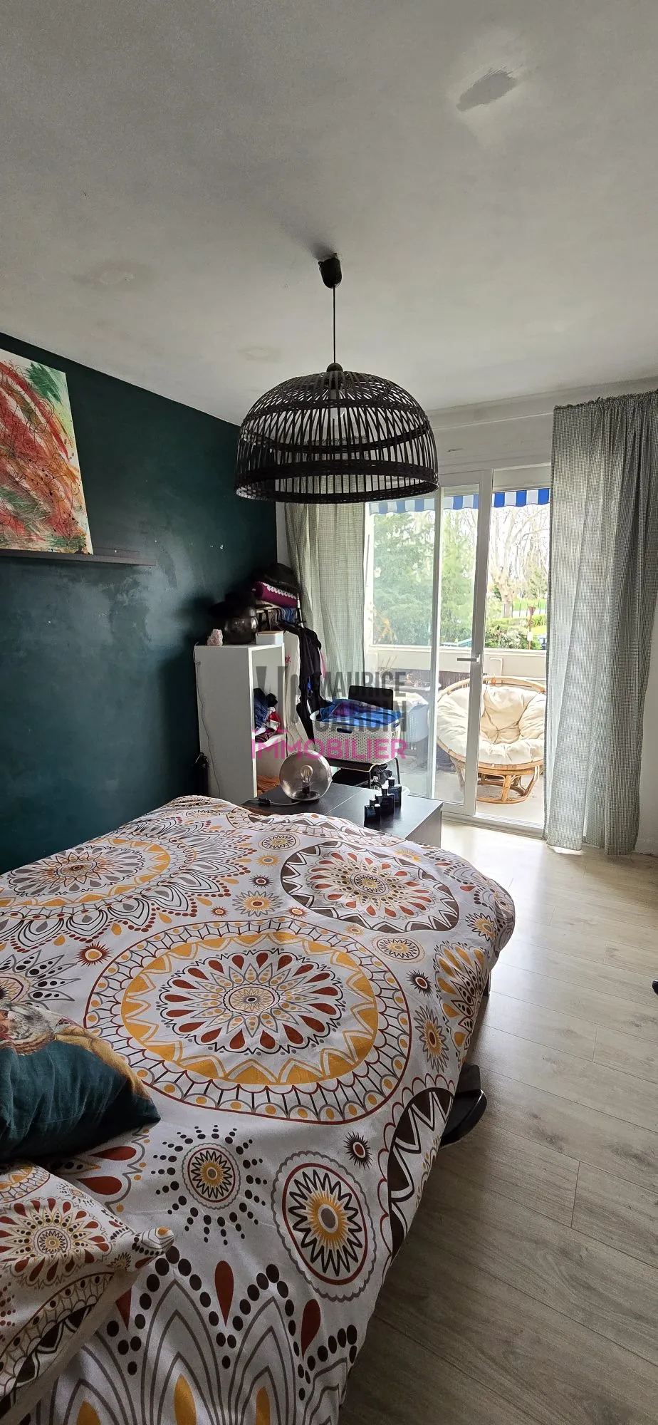 Appartement rénové de 70 m² à Avignon avec terrasse et parking 