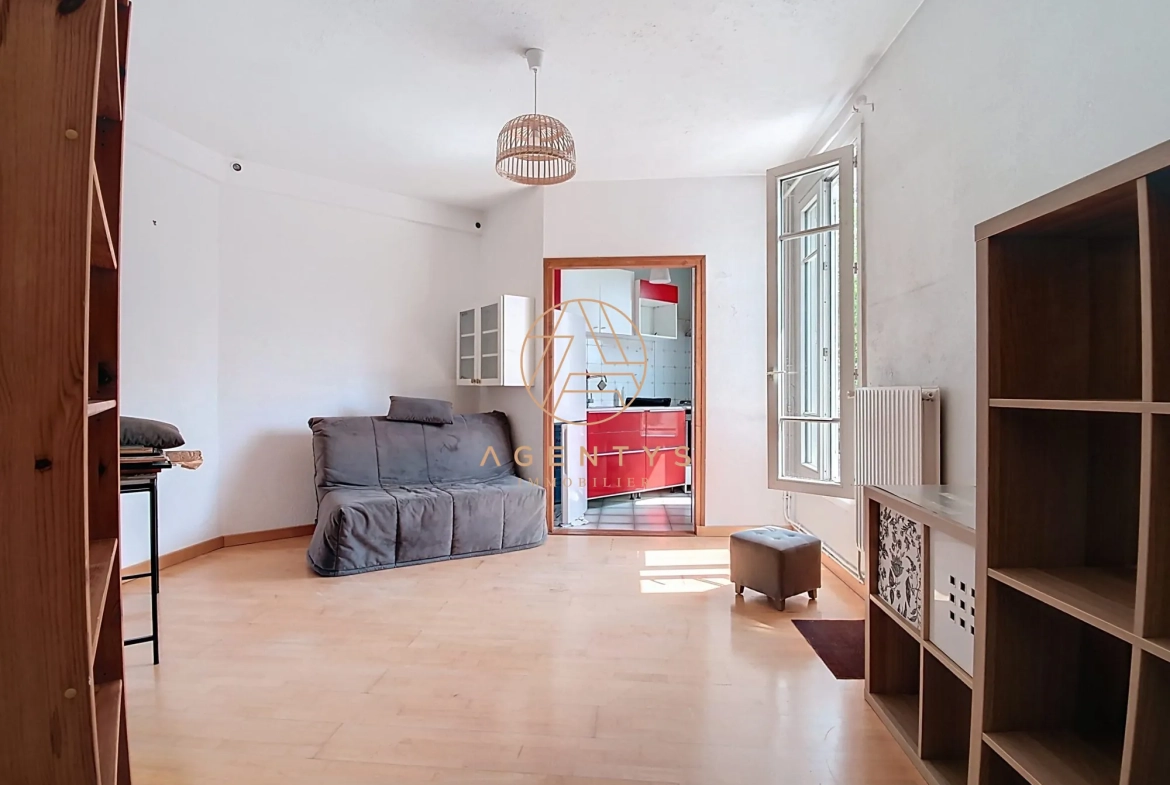 Appartement lumineux à vendre à Saint-Maur-des-Fossés, parfait pour premier achat 