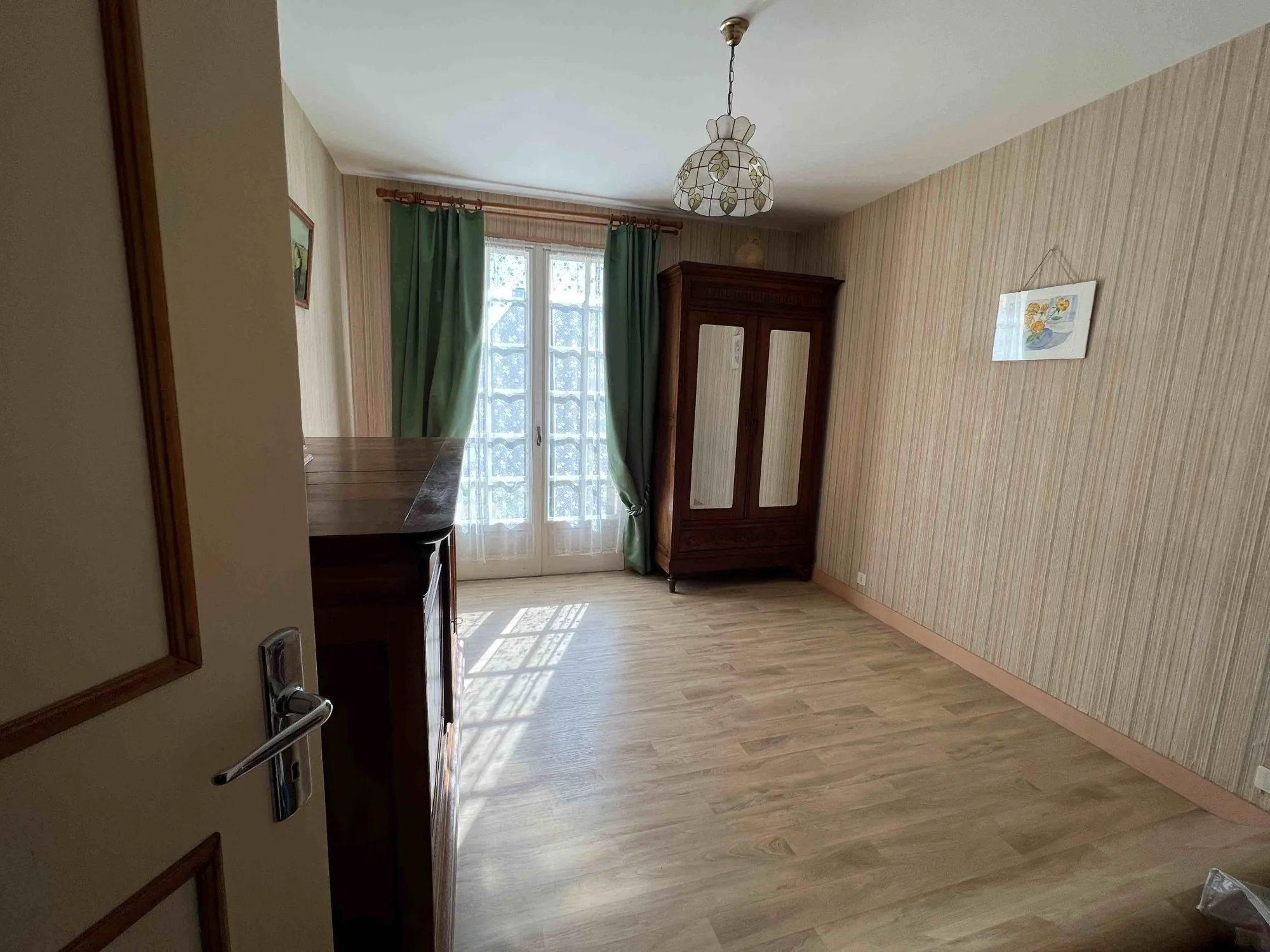 Ensemble de deux maisons avec terrains à Confolens - Opportunité d'investissement 