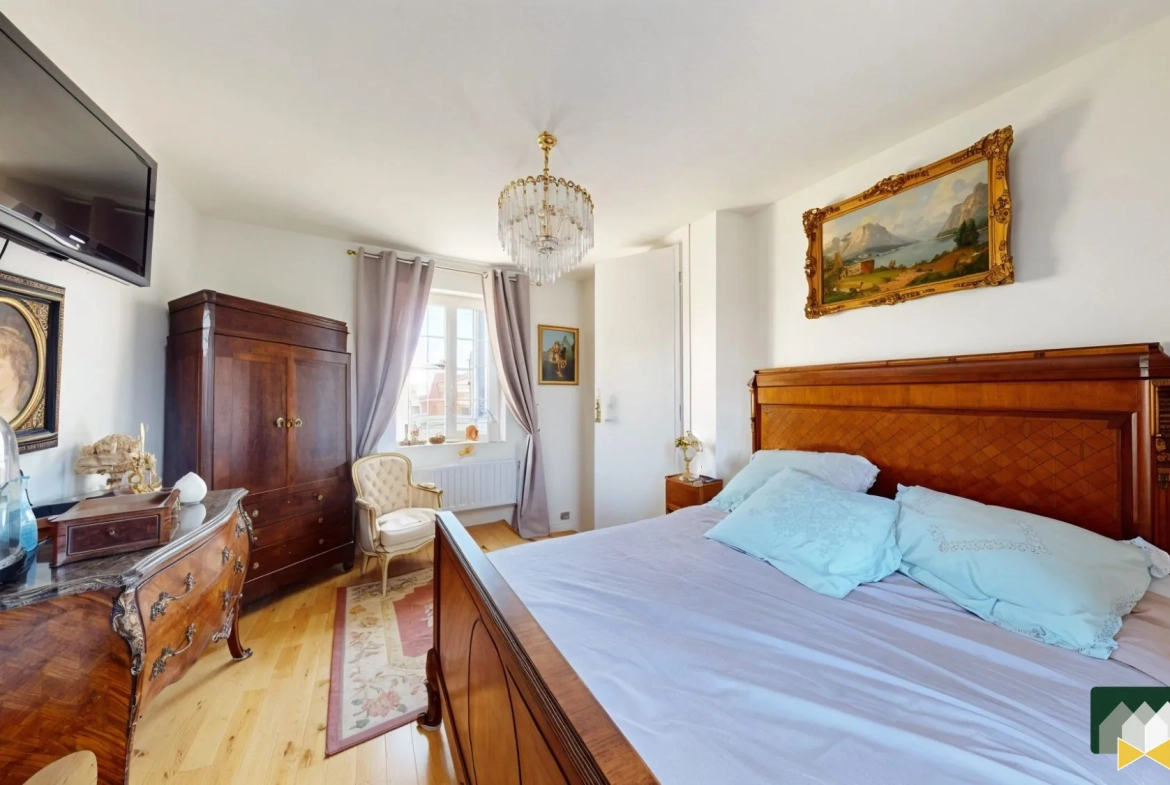 Maison de ville à vendre à Châteauneuf-en-Thymerais avec jardin et garage – 80 m² 