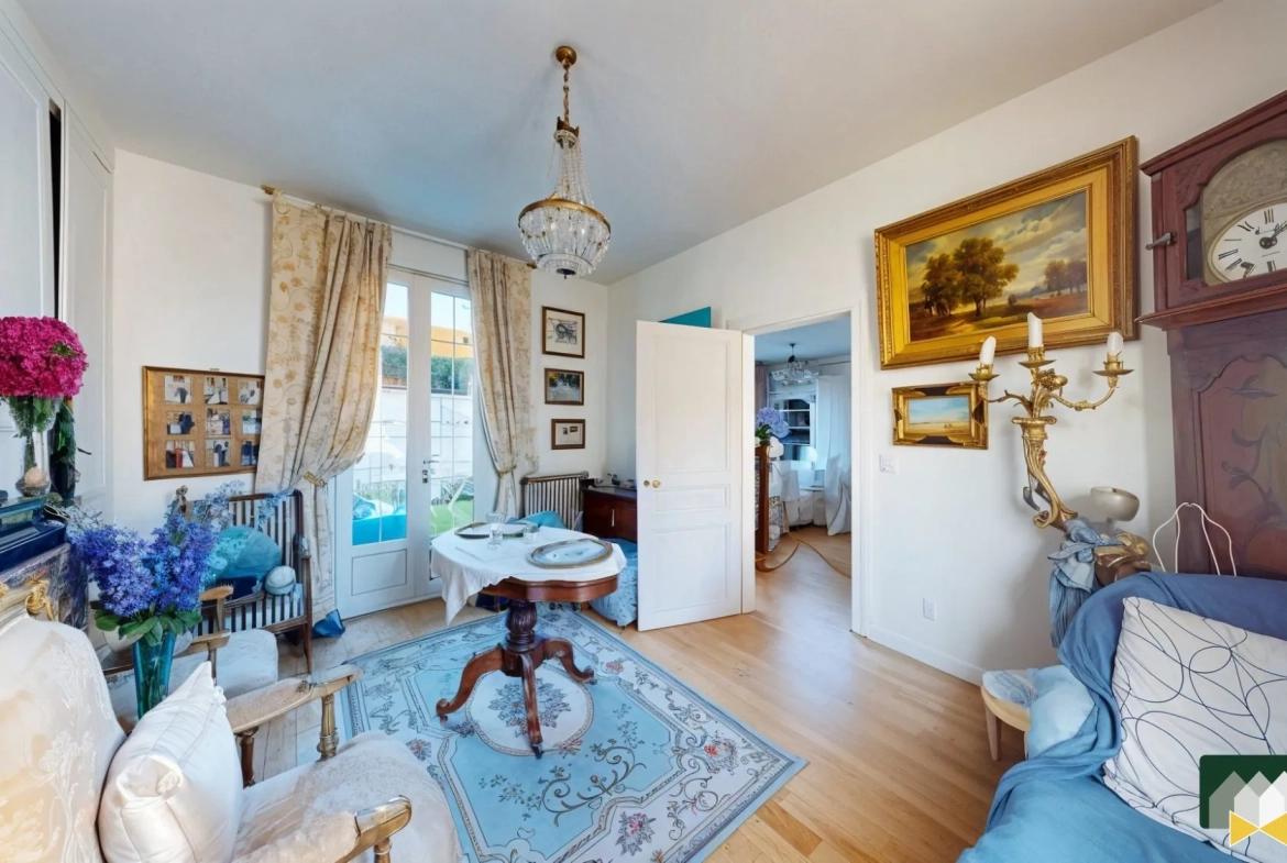Maison de ville à vendre à Châteauneuf-en-Thymerais avec jardin et garage – 80 m² 