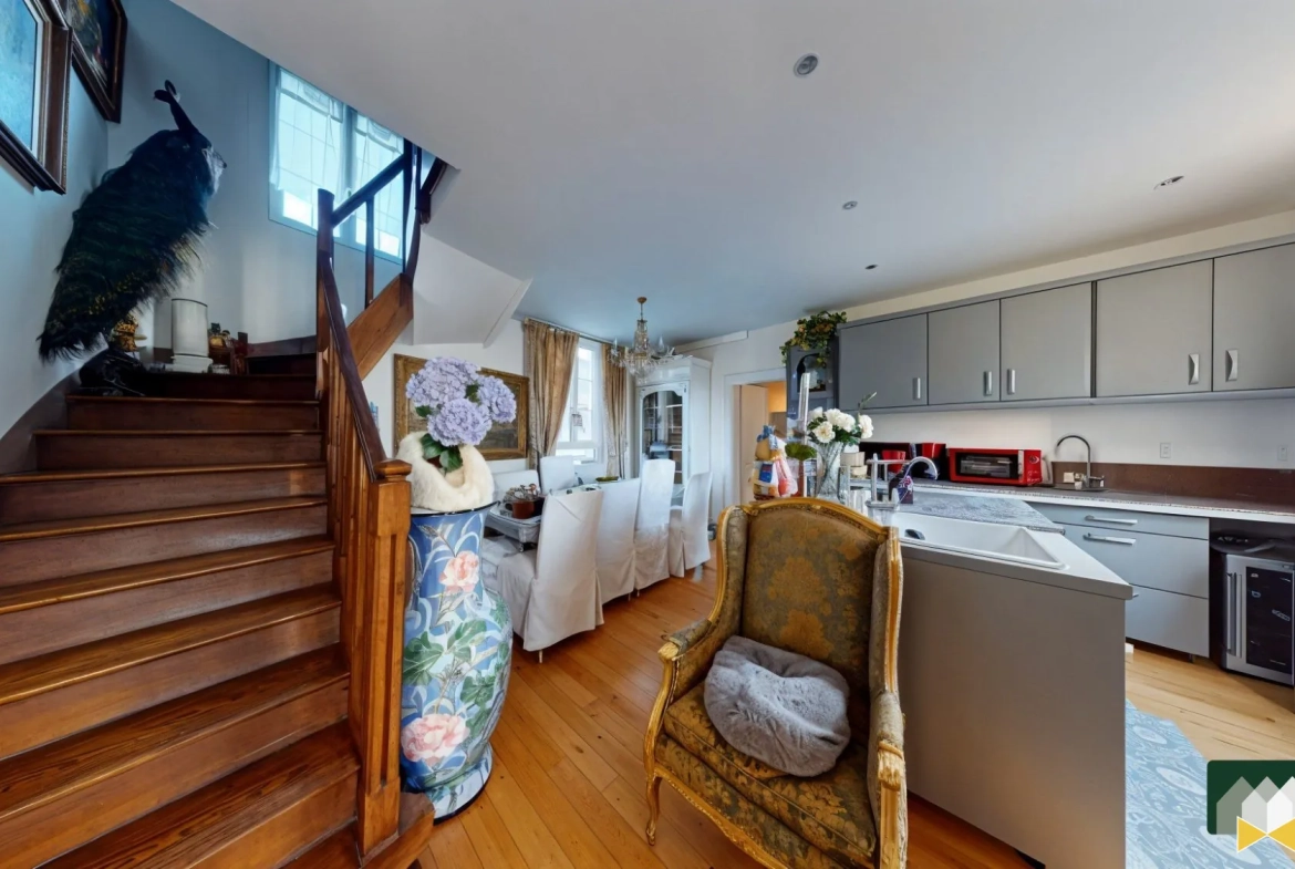 Maison de ville à vendre à Châteauneuf-en-Thymerais avec jardin et garage – 80 m² 