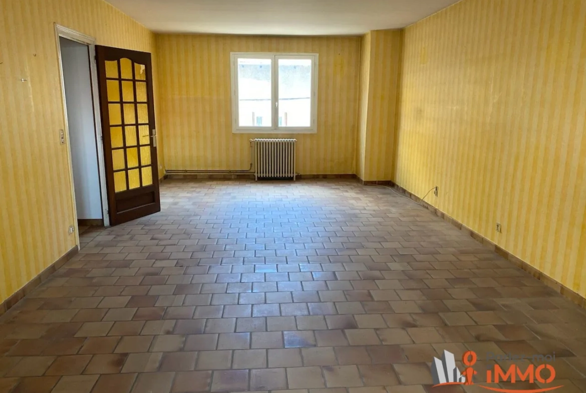 Spacieux appartement T4 avec terrasse à Chazelles-sur-Lyon 