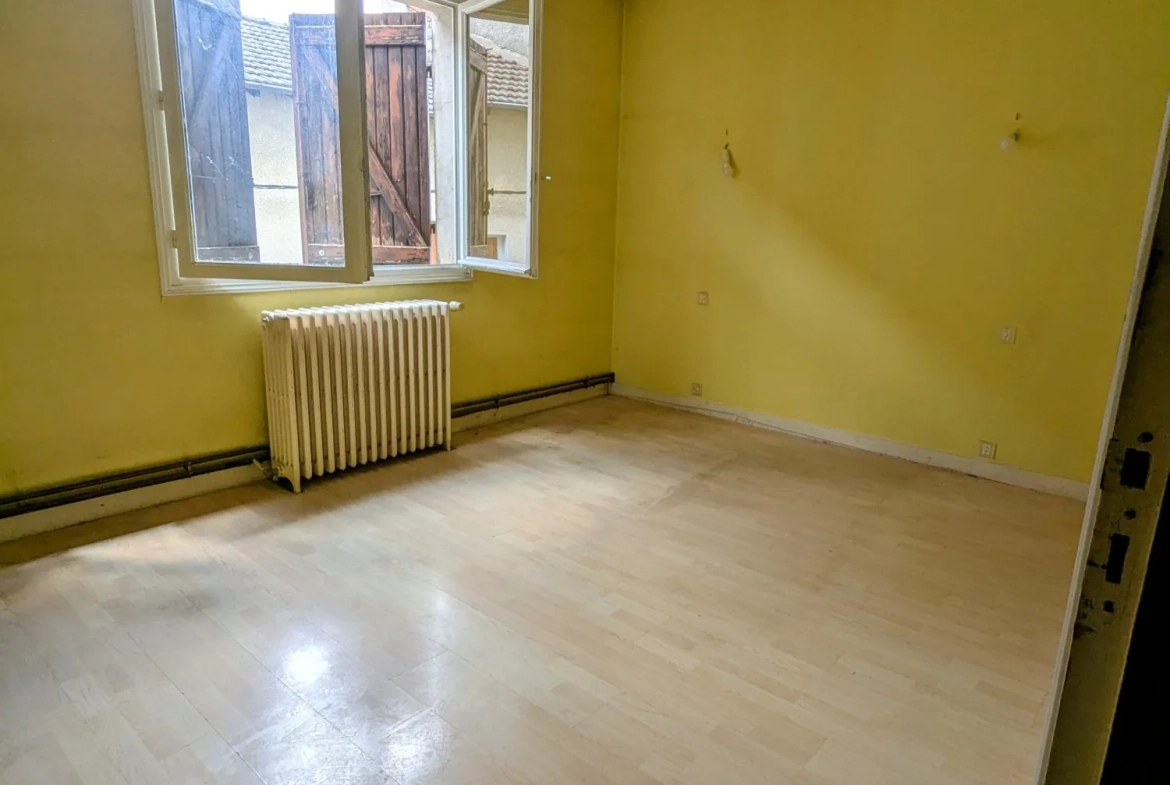 Spacieux appartement T4 avec terrasse à Chazelles-sur-Lyon 