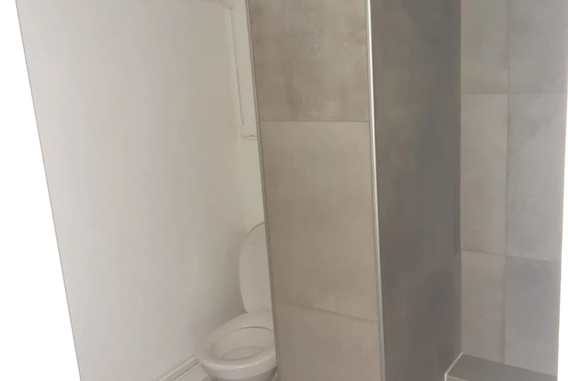 Studio meublé de 24 m² avec balcon à Grenoble - Location idéale 