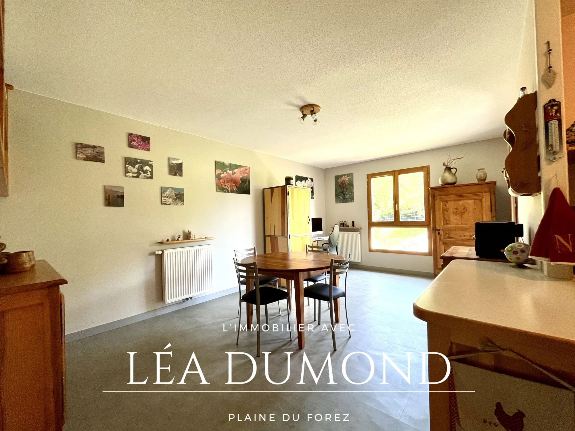 Appartement T3 à vendre à Saint-Romain-le-Puy avec terrasse et garage 
