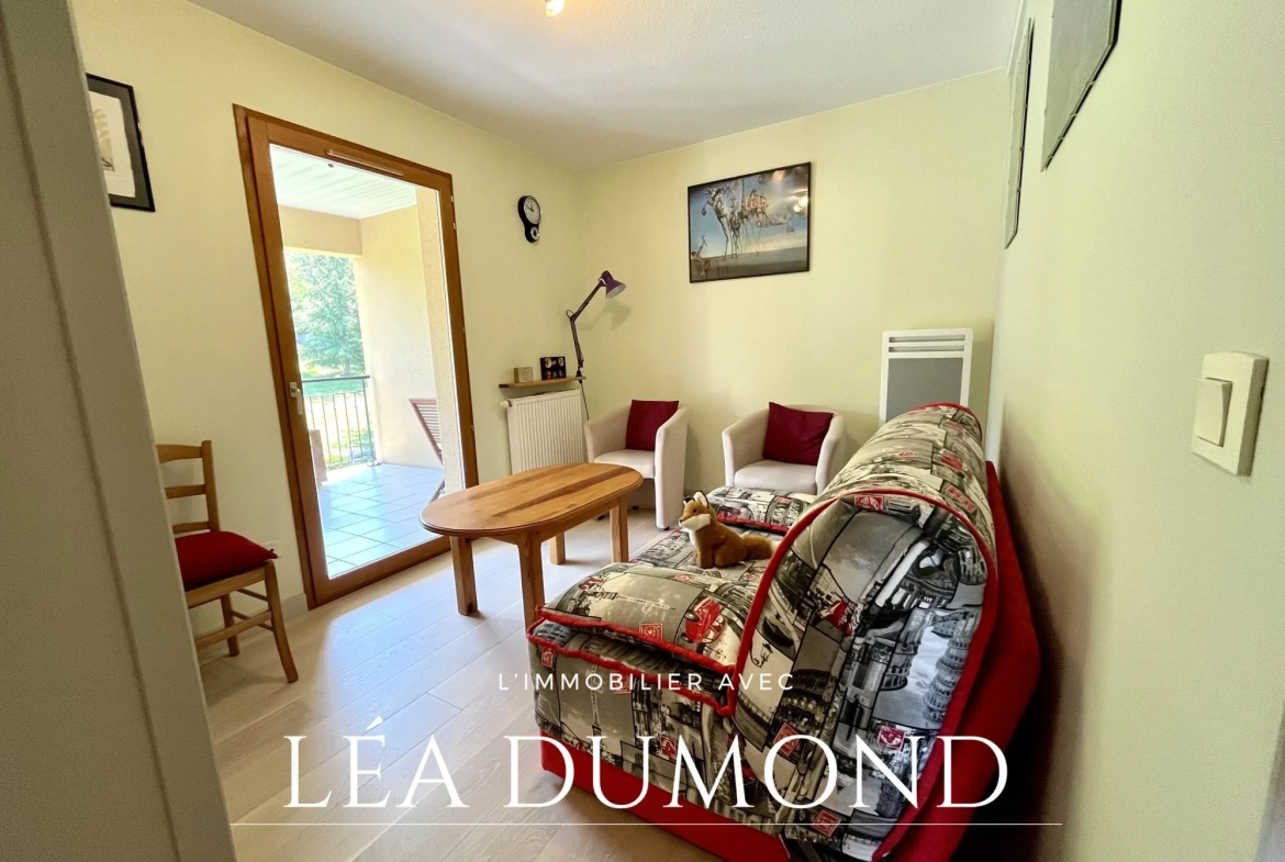 Appartement T3 à vendre à Saint-Romain-le-Puy avec terrasse et garage 