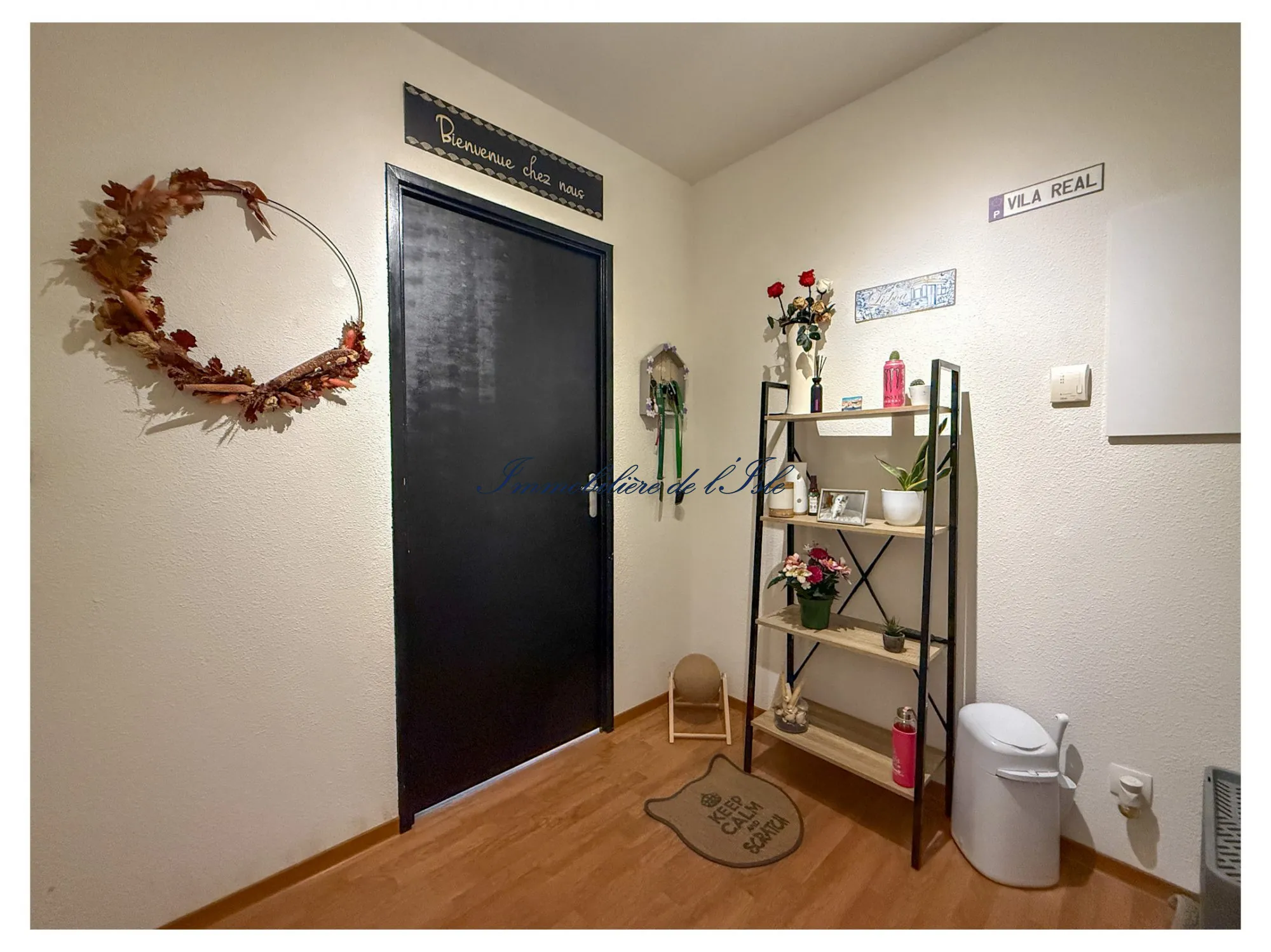 Appartement 3 pièces avec piscine et parking à Trélissac 