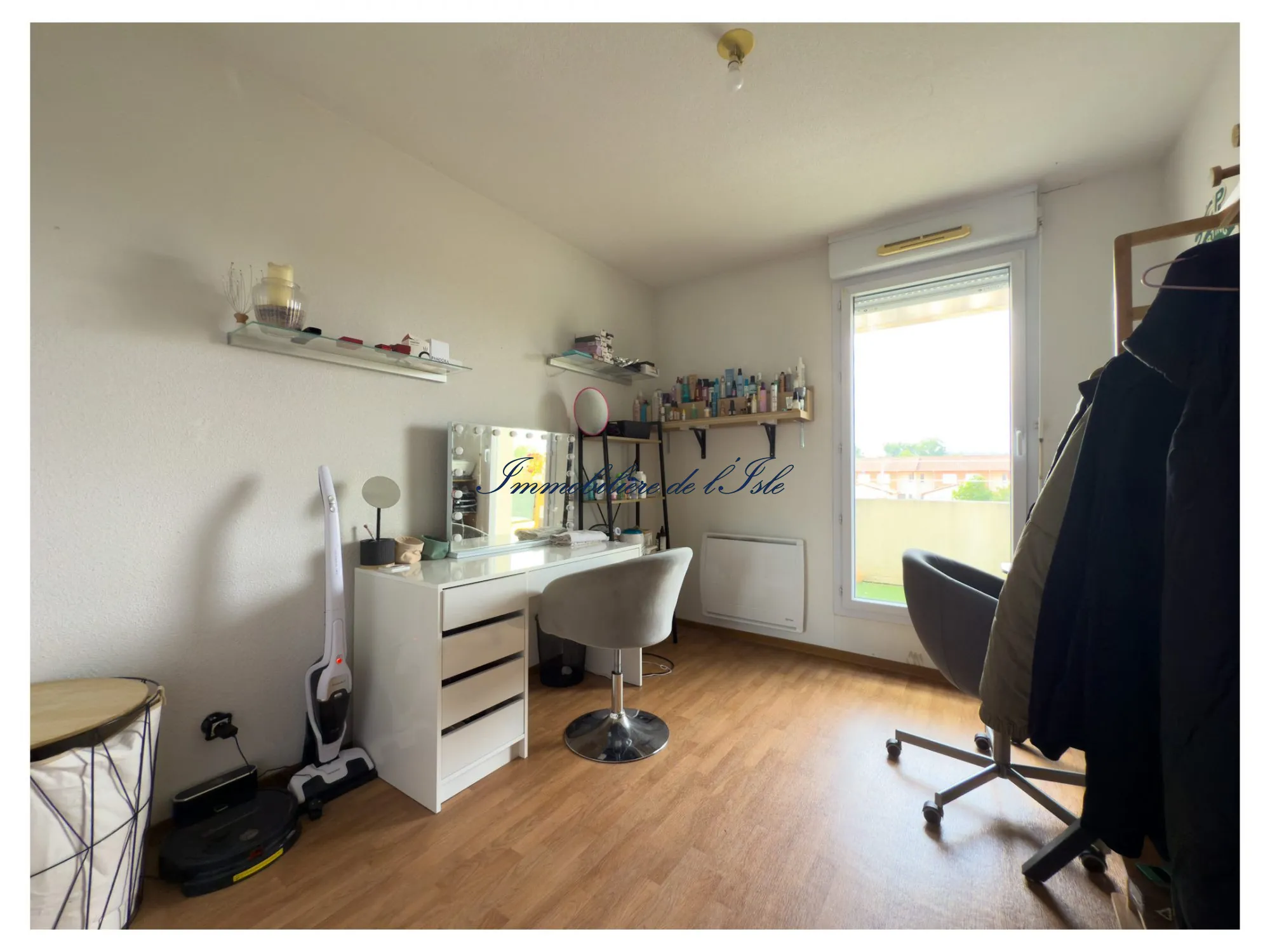 Appartement 3 pièces avec piscine et parking à Trélissac 