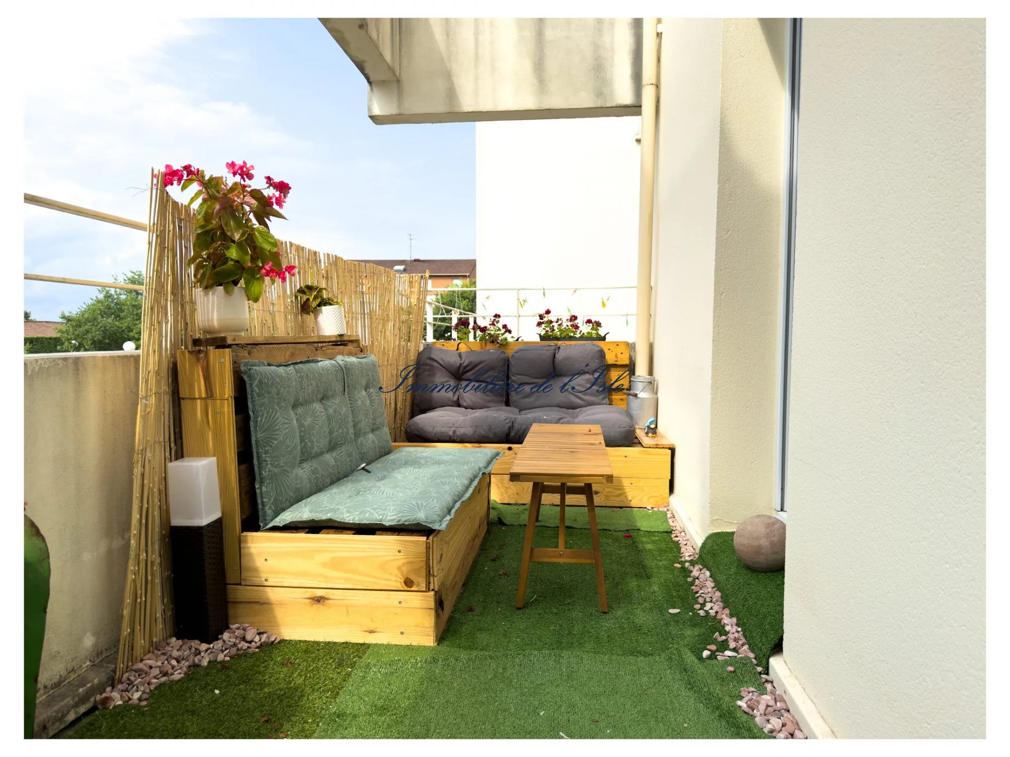 Appartement 3 pièces avec piscine et parking à Trélissac 